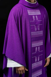 Purple Chasuble with embroidered crosses - Variant II - gallery view 1