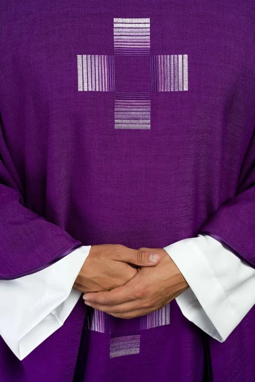 Purple Chasuble with embroidered crosses - Variant III - gallery view 3