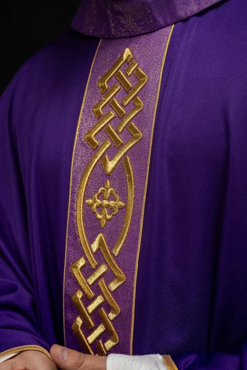 Purple Chasuble with embroidered decorative band - Variant I - gallery view 3