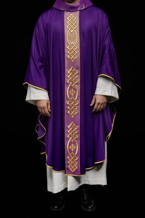 Purple Chasuble with embroidered decorative band - Variant I - gallery view 10