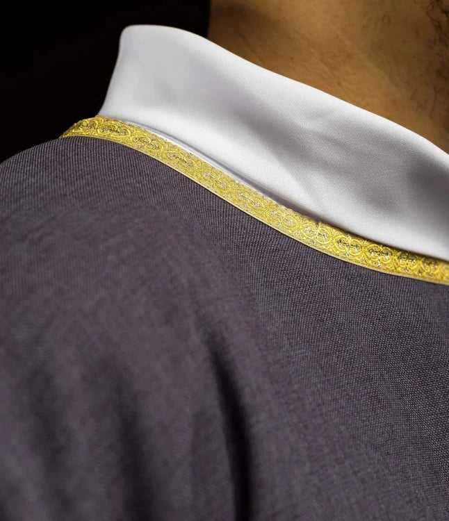 Purple Chasuble with embroidered IHS monogram - gallery view 5
