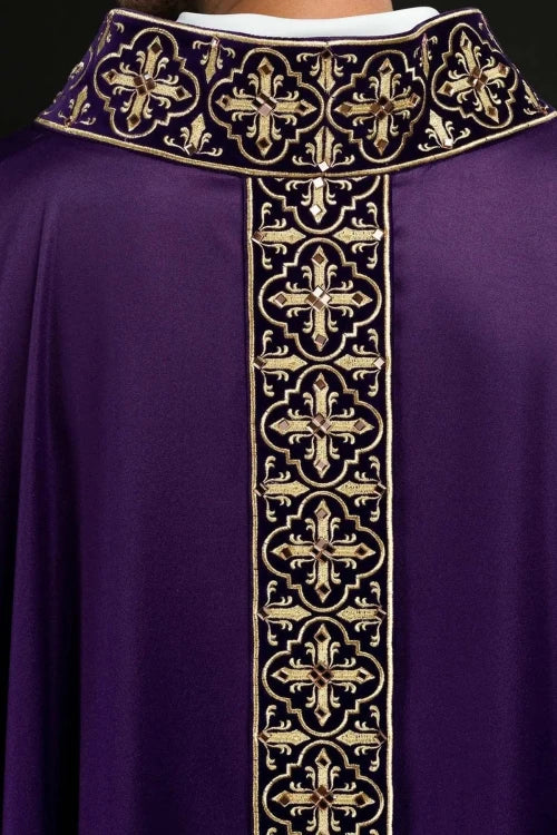 Purple Chasuble with embroidery with 500 decorative stones - Variant II - gallery view 7