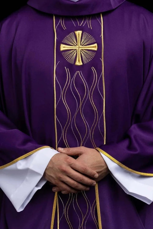 Purple Chasuble with gold cross embroidery - Variant II - gallery view 1