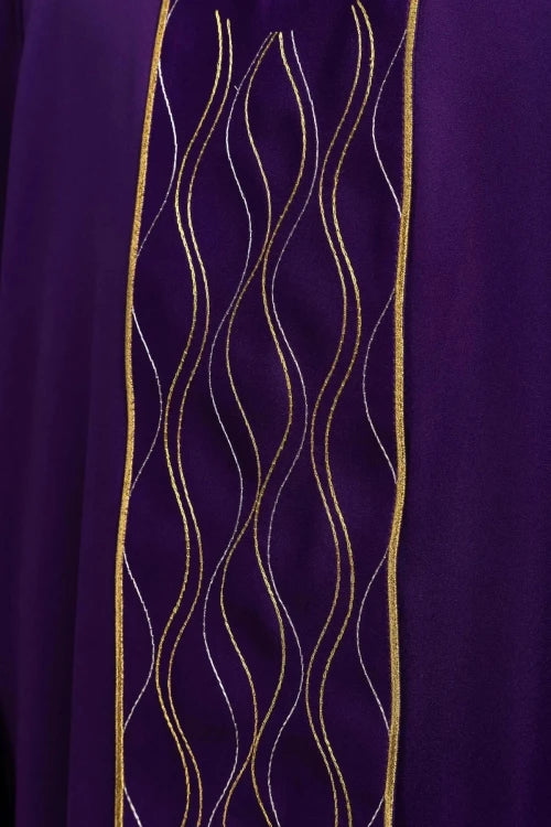 Purple Chasuble with gold cross embroidery - Variant II - gallery view 4