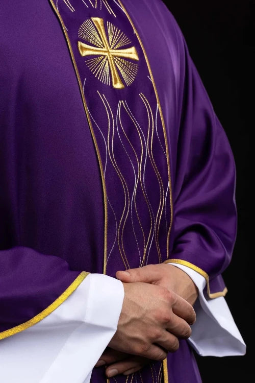 Purple Chasuble with gold cross embroidery - Variant II - gallery view 5
