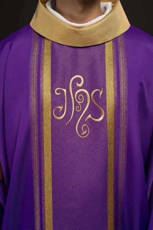 Purple Chasuble with gold IHS embroidery - Variant V - gallery view 4