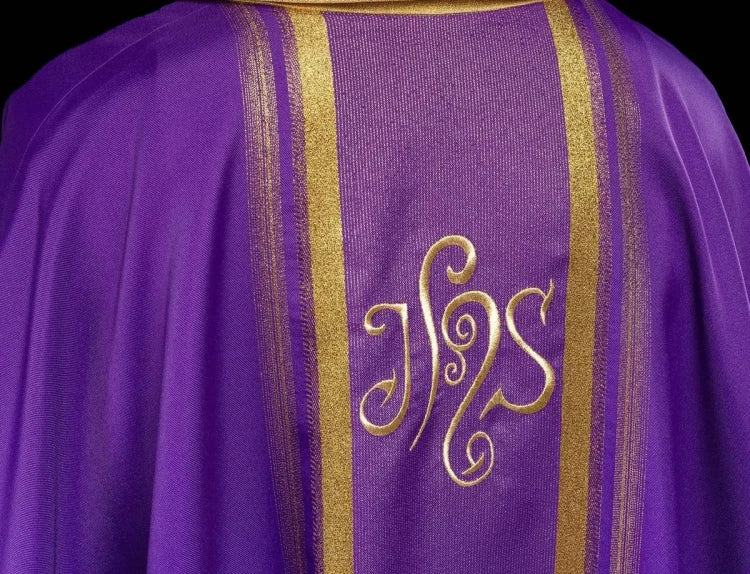 Purple Chasuble with gold IHS embroidery - Variant V - gallery view 7