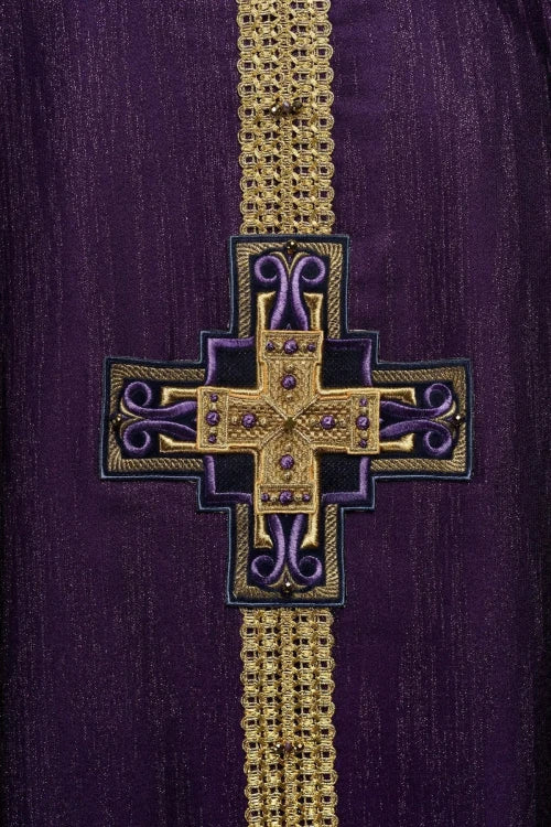 Purple Chasuble with hand decoration with natural stones - Variant I - gallery view 12