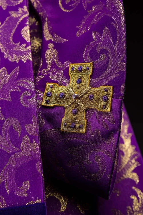 Purple Chasuble with hand decoration with natural stones - Variant II - gallery view 7