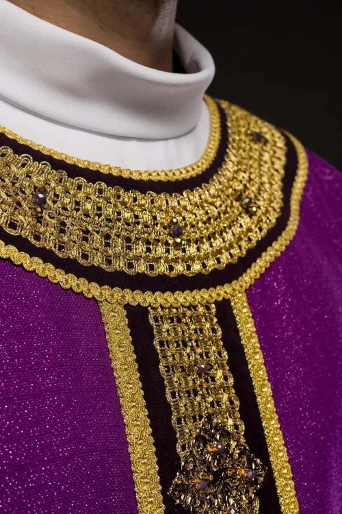 Purple Chasuble with hand decoration with natural stones - Variant III - gallery view 3