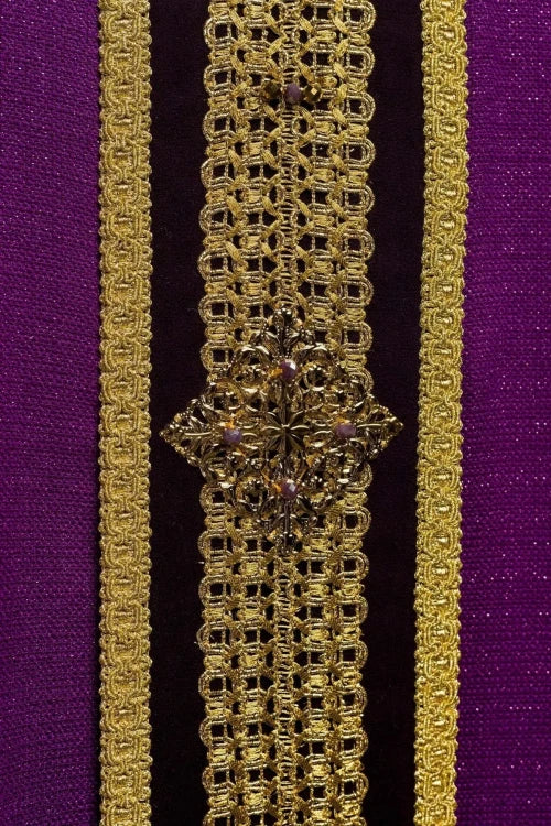 Purple Chasuble with hand decoration with natural stones - Variant III - gallery view 4