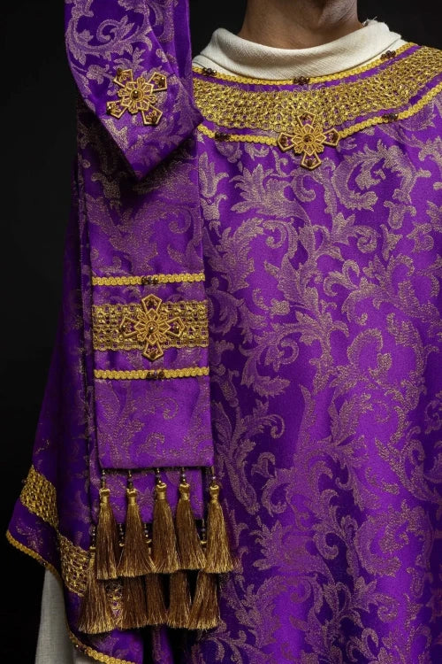 Purple Chasuble with hand decoration with natural stones - Variant IV - gallery view 6