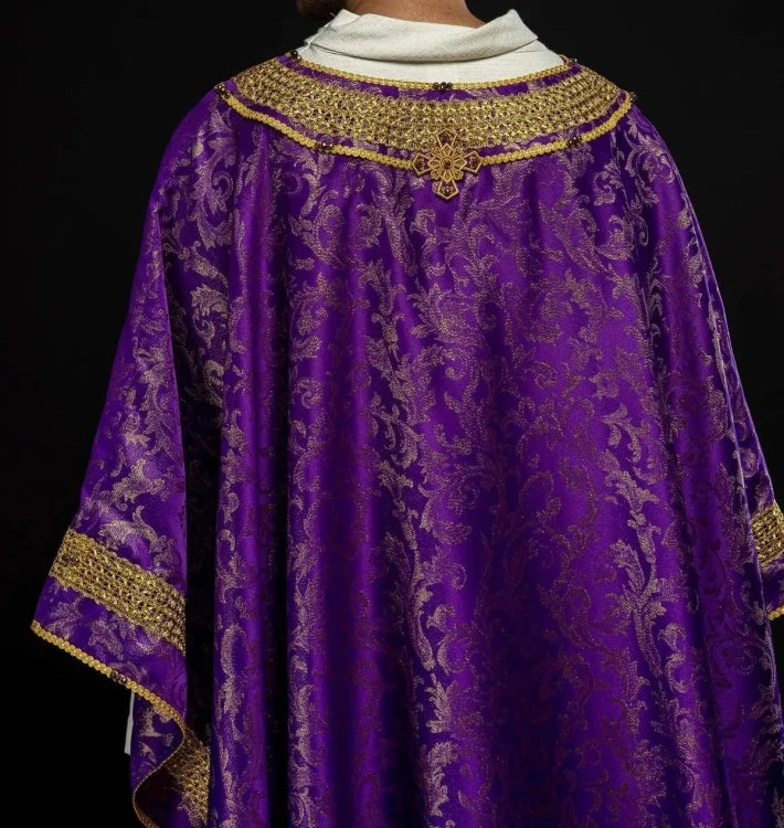 Purple Chasuble with hand decoration with natural stones - Variant IV - gallery view 13