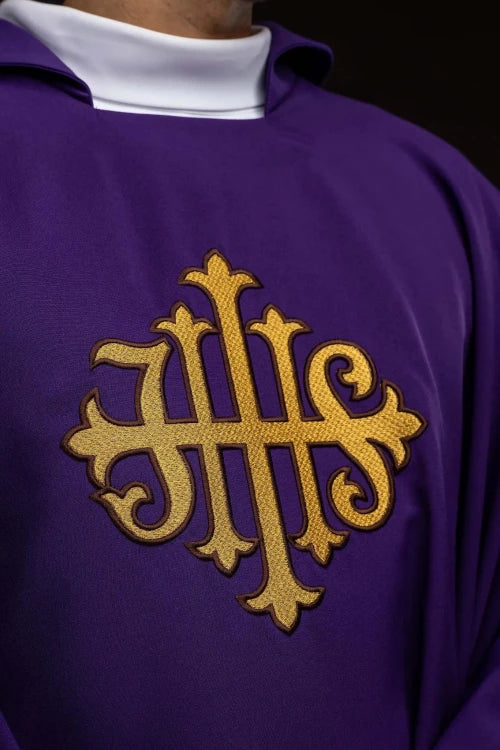 Purple Chasuble with IHS embroidery and wide collar - gallery view 4