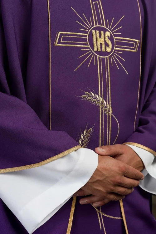 Purple Chasuble with IHS embroidery and wide decorative band - Variant I - gallery view 4