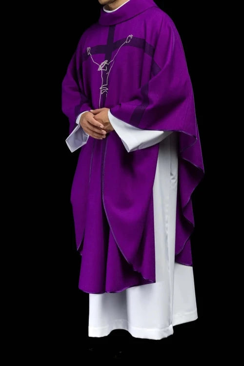 Purple Chasuble with image of the crucified Jesus - gallery view 8