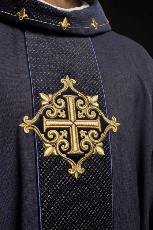 Purple Chasuble with purple cross embroidery on velvet - gallery view 3