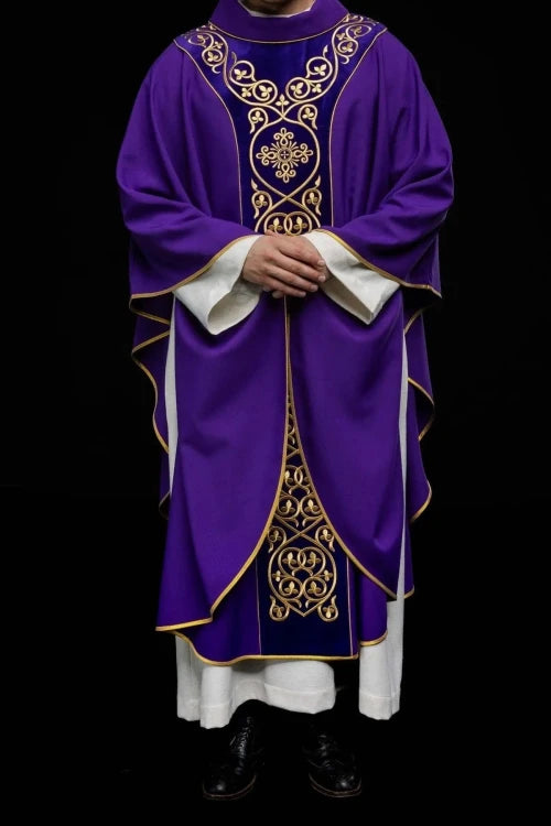 Purple Chasuble with rich embroidery on a velvet panel - Variant I - gallery view 10