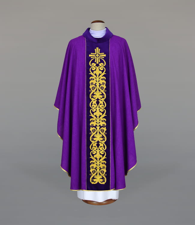 Purple Chasuble with rich embroidery on a velvet panel - Variant II - gallery view 1