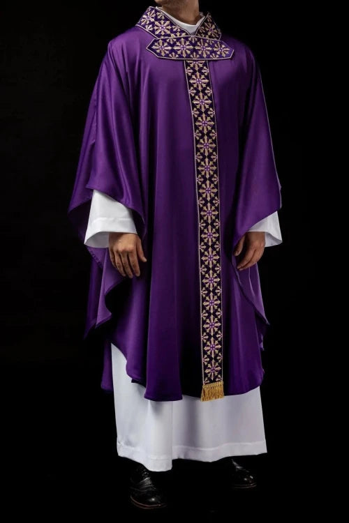 Purple Chasuble with shimmering purple embroidery - gallery view 2