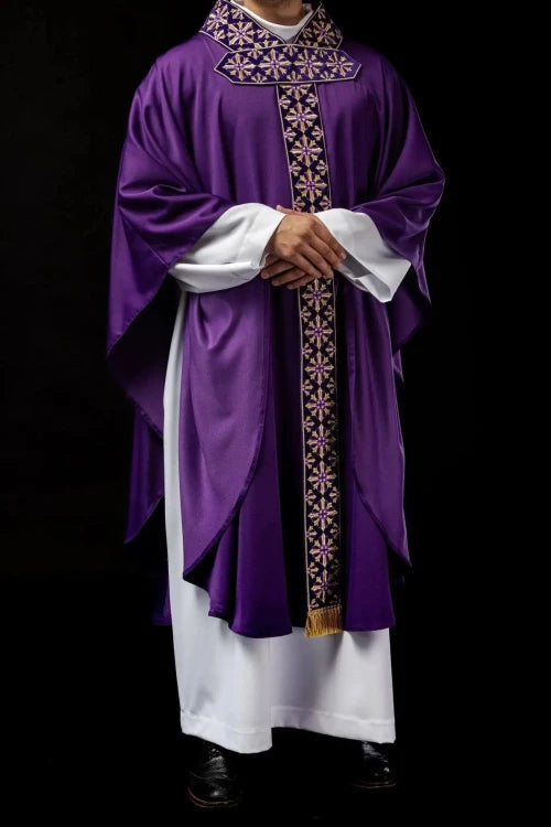 Purple Chasuble with shimmering purple embroidery - gallery view 6