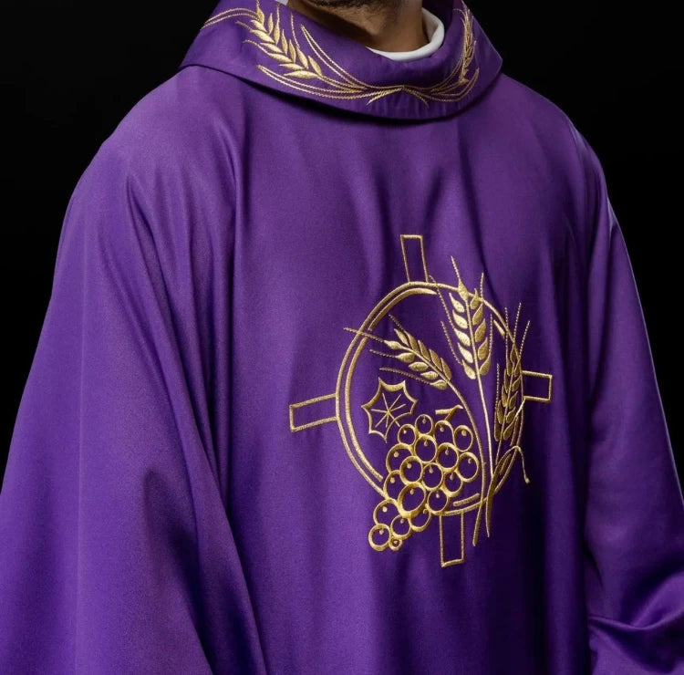 Purple Chasuble with wheat and cross embroidery - Variant II - gallery view 1
