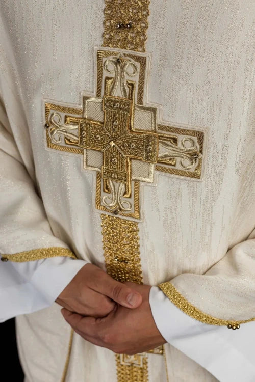 Ecru Chasuble with hand-finished natural-stone decoration – Variant III — side view