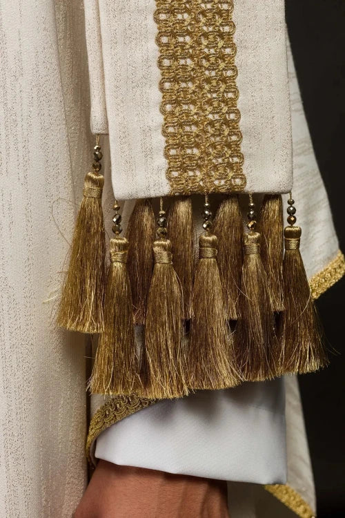 Ecru Chasuble with hand-finished natural-stone decoration – Variant III — vestment detail