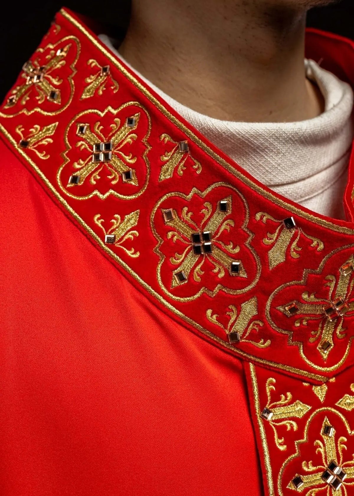 Red Chasuble Decorated with 500 Stones and Narrow Band — embroidery close-up