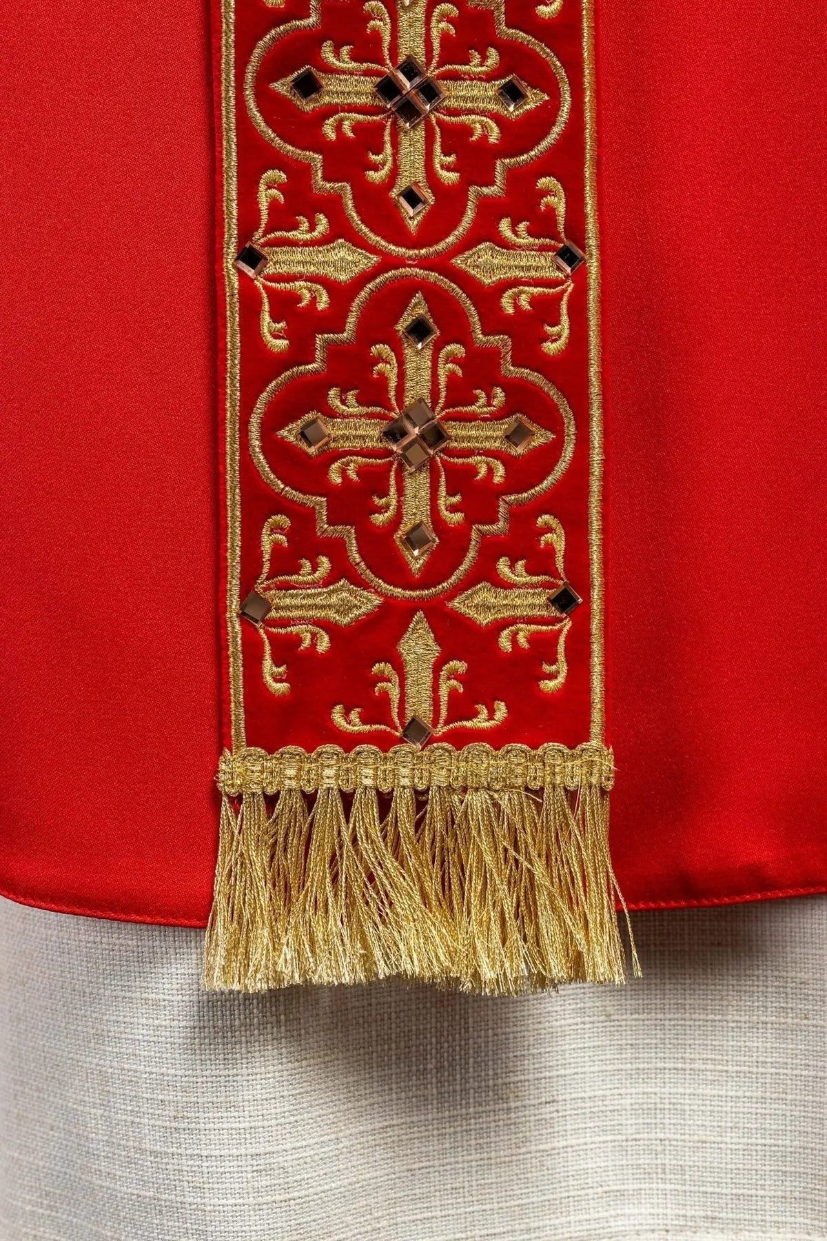 Red Chasuble Decorated with 500 Stones and Narrow Band — front view