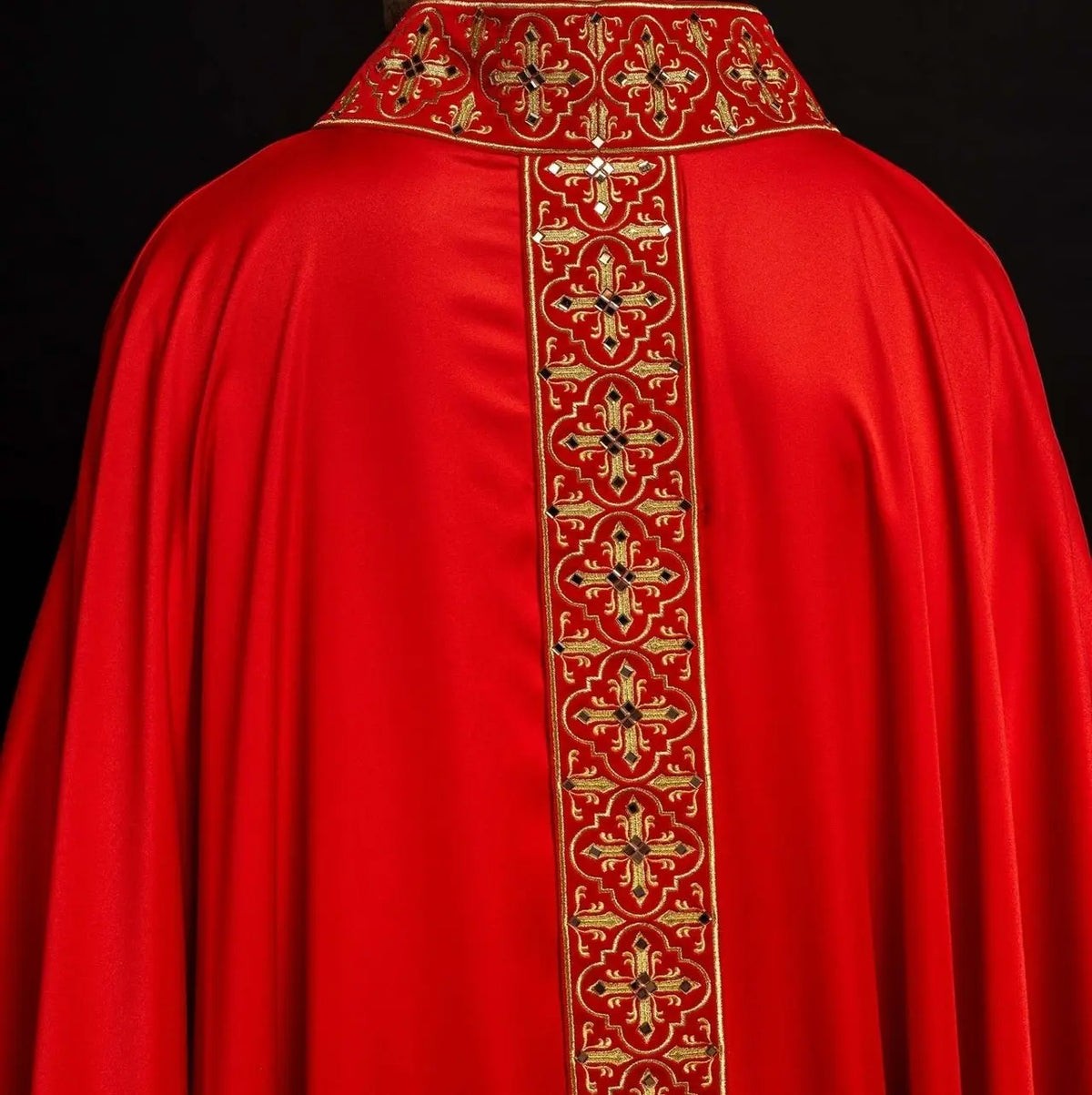 Red Chasuble Decorated with 500 Stones and Narrow Band — fit on celebrant