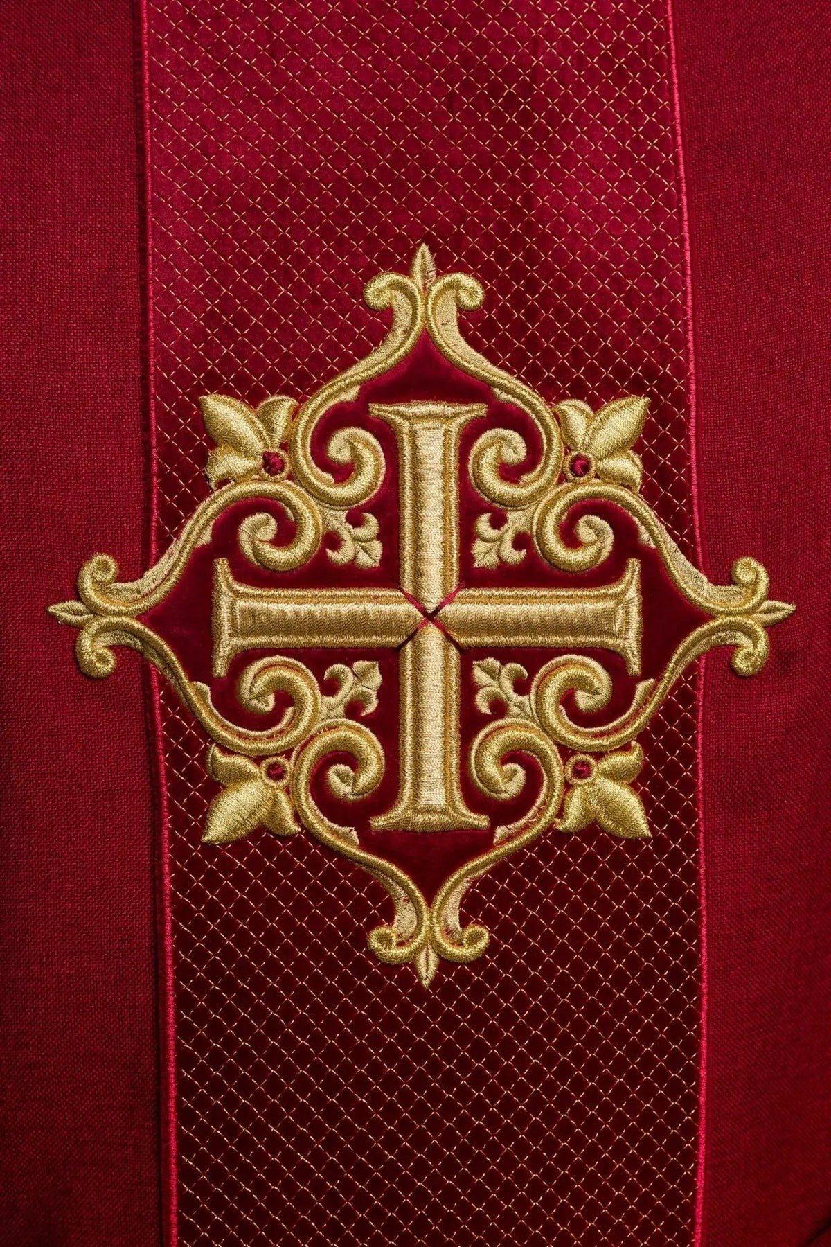 Red Chasuble Embroidered on Velvet with Red Cross — symbol detail
