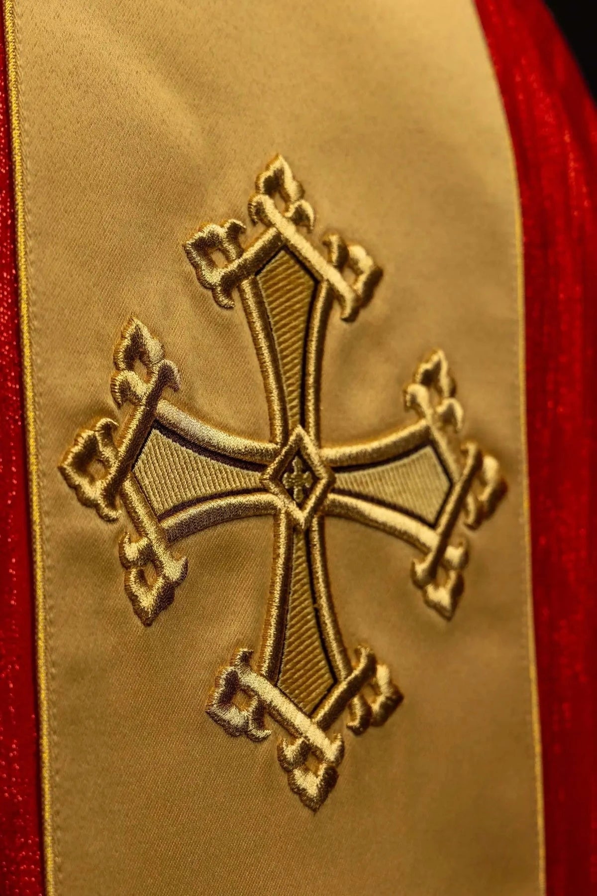 Red Chasuble with Embroidered Cross Motif and Gold-Colored Band — embroidery close-up