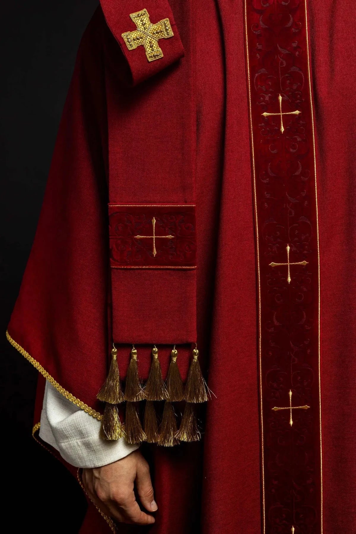 Red Chasuble with Embroidered Cross Panel — collar finish