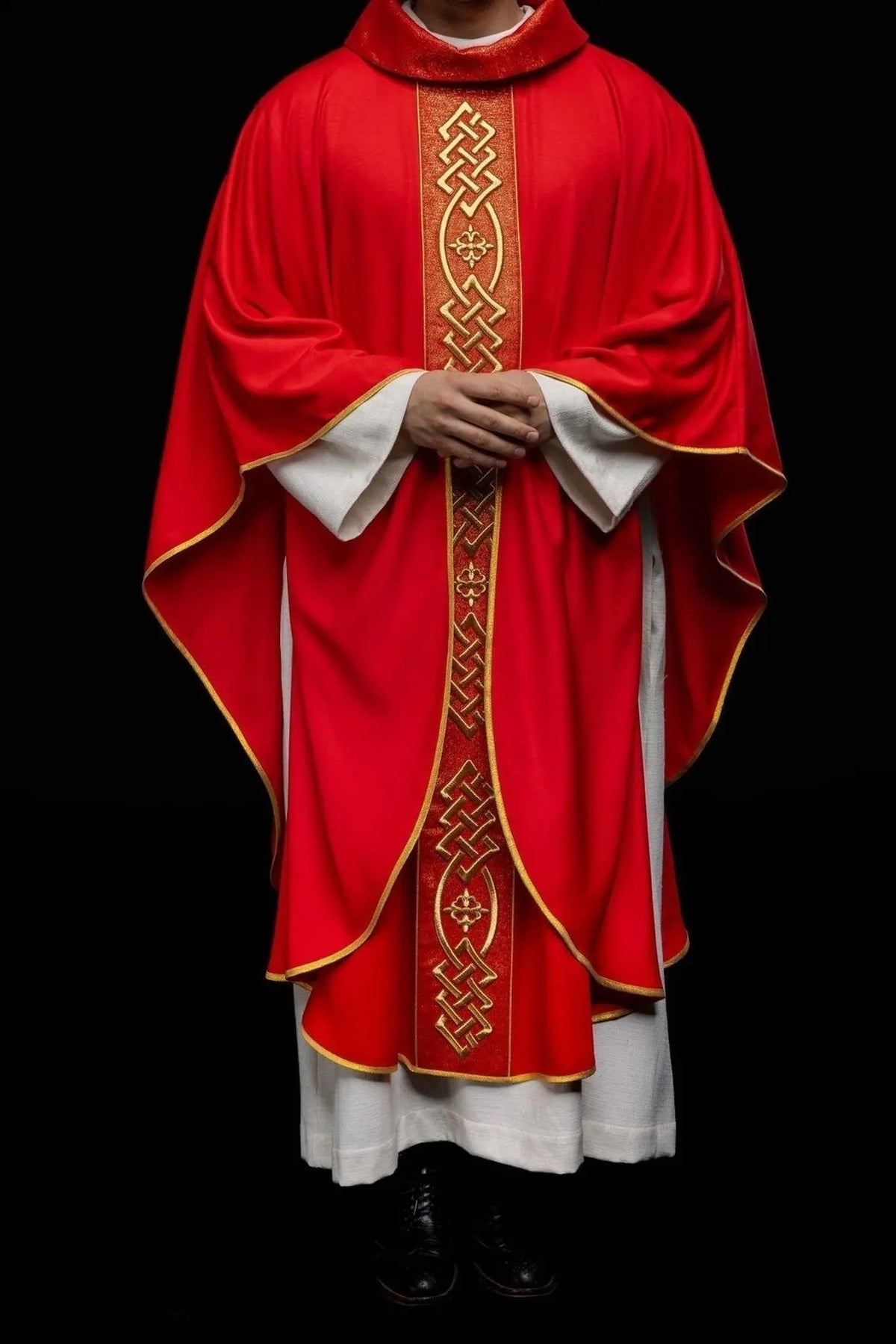 Red Chasuble with Embroidered Gold-Colored Cross — fit and drape