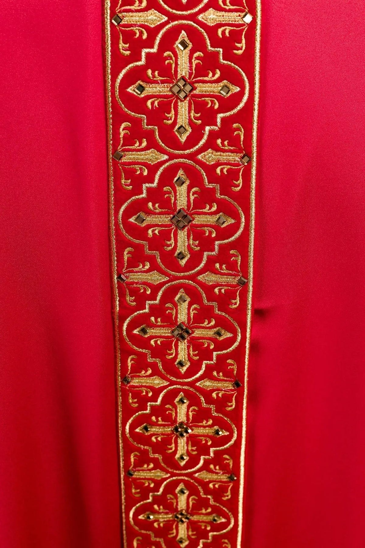 Richly Embroidered Red Chasuble with Red Stones — collar finish
