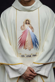 Ecru Divine Mercy chasuble – front view