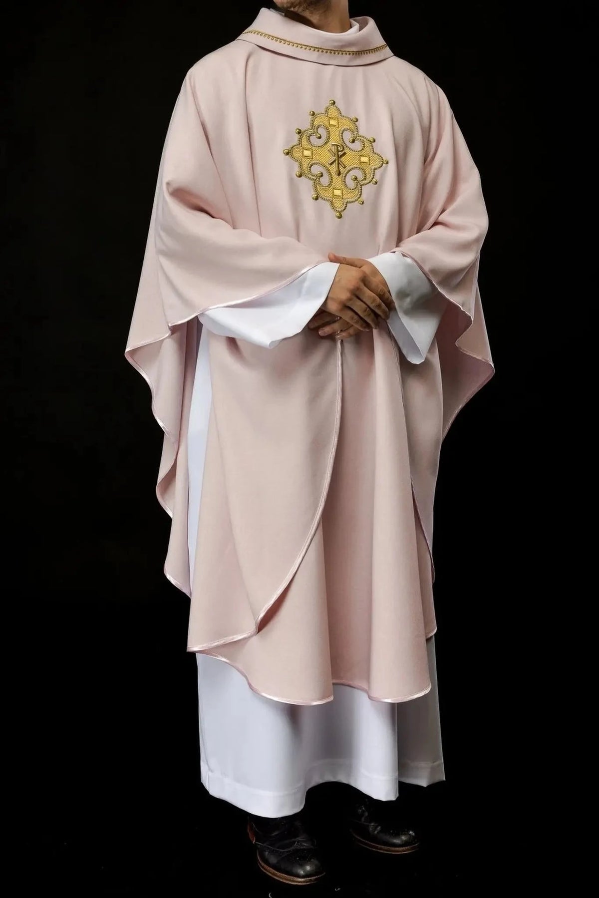 Pink Chasuble with Ornamental Cross - Variant II - detail 9