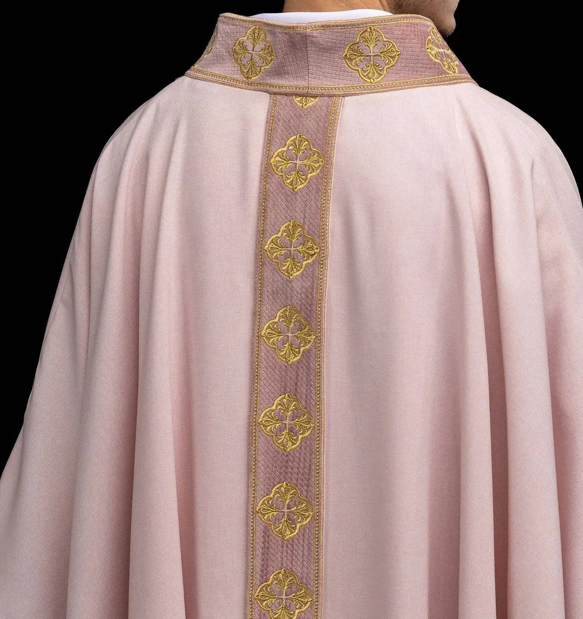 Pink Chasuble with Embroidered Cross Orphrey - Variant II - detail 7