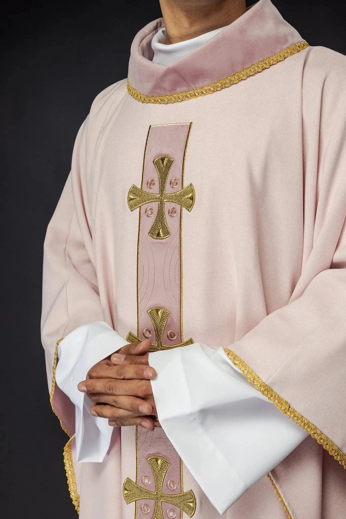 Pink Chasuble with Embroidered Crosses - detail 3