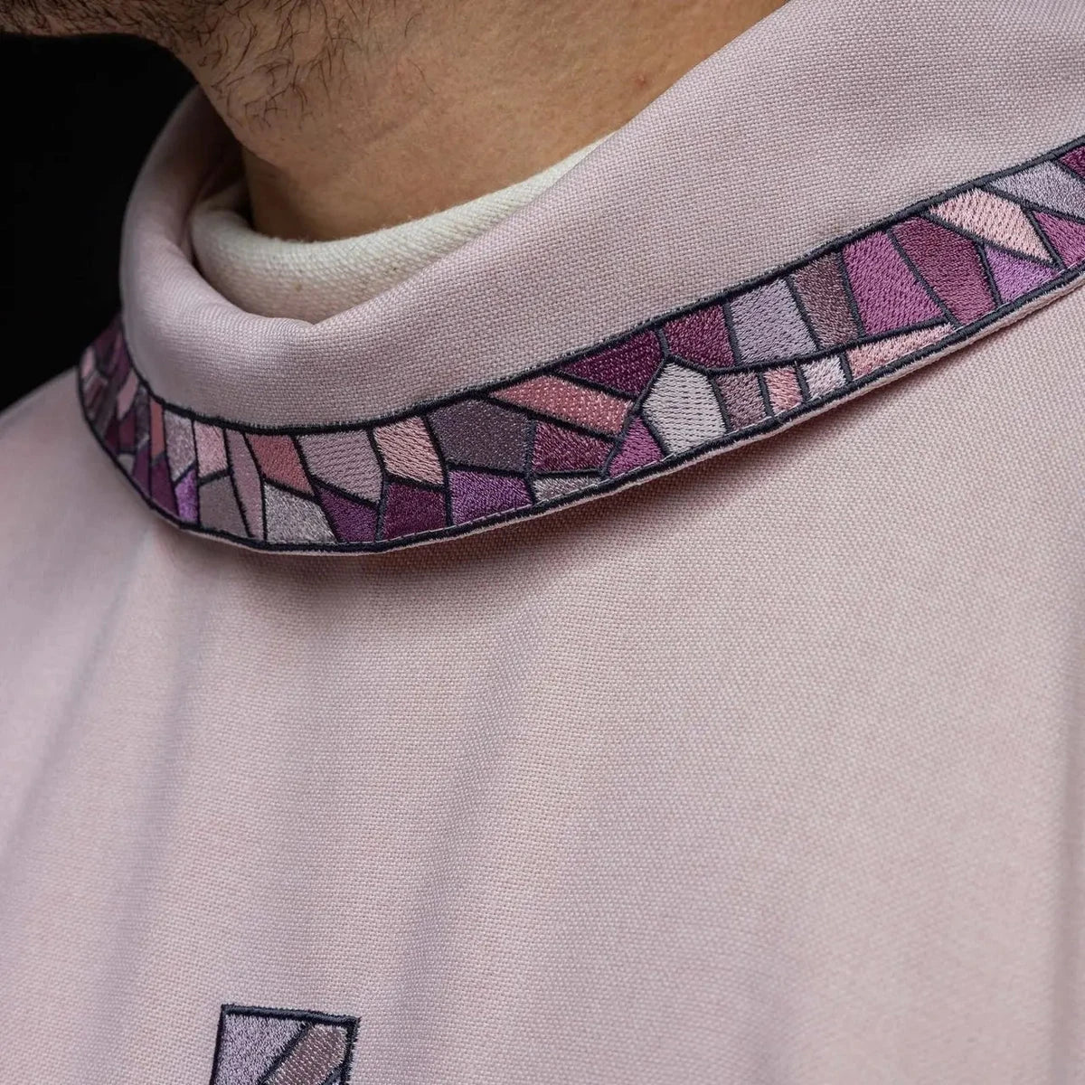 Pink Chasuble with Mosaic Cross Embroidery - Variant III - detail 5