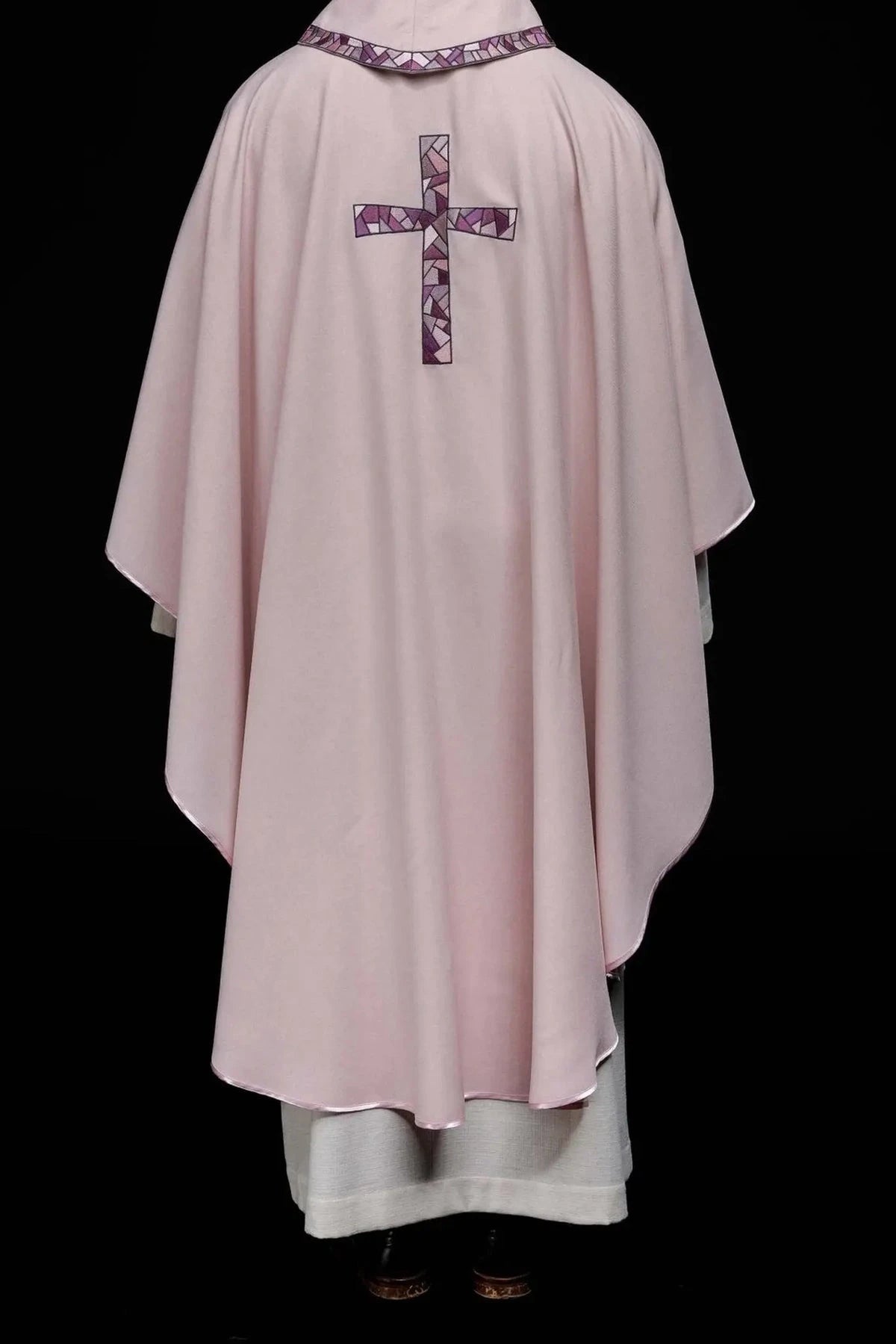 Pink Chasuble with Mosaic Cross Embroidery - Variant III - detail 8
